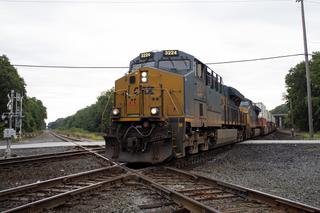 First major U.S. railroad merger in approved to go forward